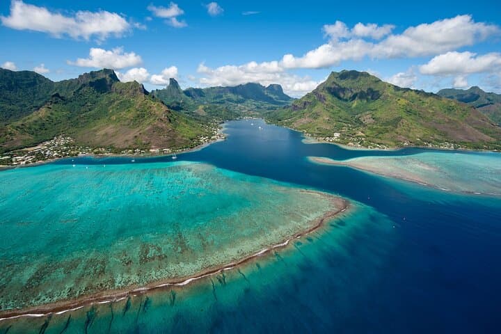 Private Boat Tours on Moorea Lagoon: Snorkel Turtles, Rays & Tropical Fish photo 2