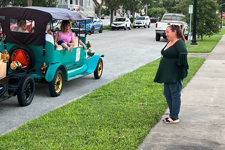 Ghosts in the Graveyard: Galveston's Haunted Golf-Cart Cemetery Tour photo 6