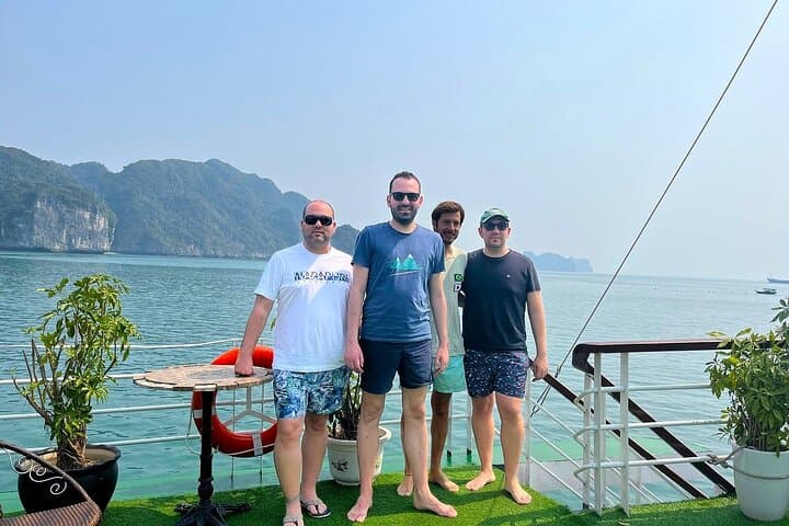Sunset Kayak Adventure in Lan Ha Bay from Cat Ba photo 2