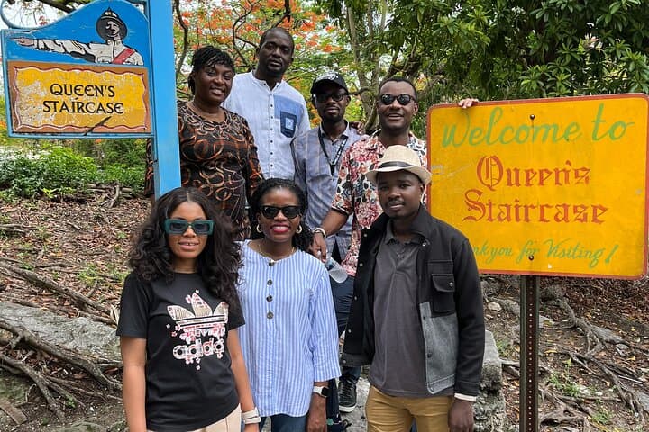 Explore Nassau: 2.5-Hour Sightseeing & Historical Adventure photo 2