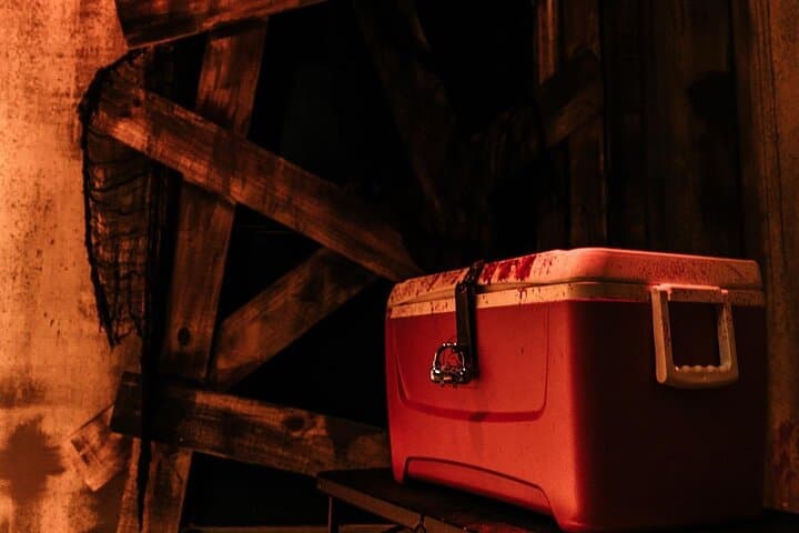 Serial Killer Escape Room Charleston — Chainsaw Chuck 60-Minute Challenge photo 3