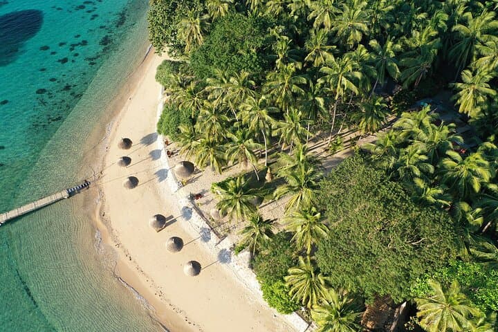 Luxury 3-Day Island Escape to Flower Island Resort with Scenic Seaplane Transfer