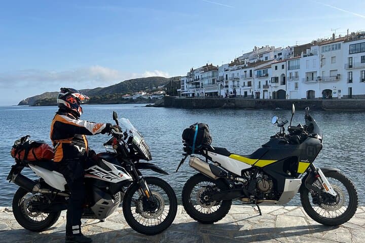 Catalonia Motorcycle Tour: 4-Day Private Sea-to-Mountain Ride from Barcelona