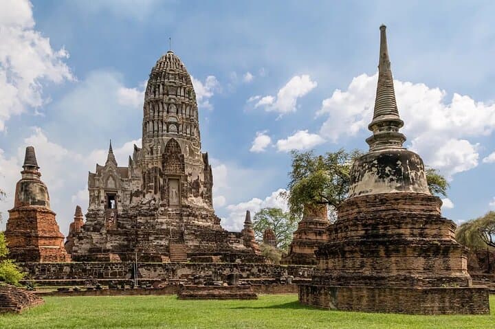 Ayutthaya Three-Temple Tour with Scenic Boat Ride: Half-Day Cultural Cruise from Bangkok photo 2