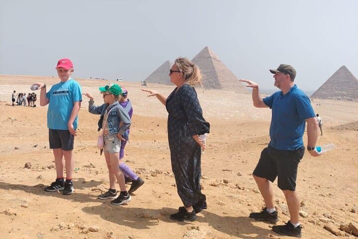 Private Giza Pyramids & Khan el-Khalili Market Tour — Half-Day Culture in Cairo