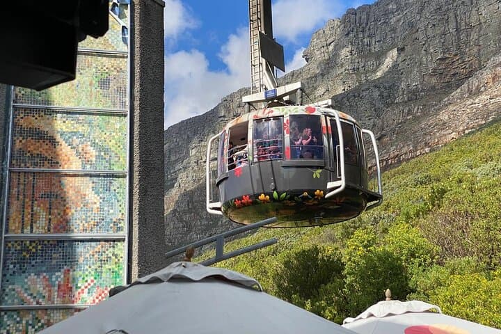 Half-Day Table Mountain Tour from Cape Town: Cableway, Bo-Kaap & Summit Trails