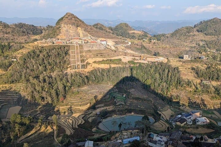Ha Giang Loop by Car: 4-Day Scenic Drive through the Dong Van Plateau photo 3