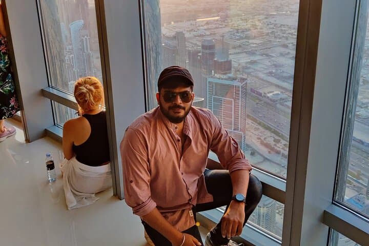 Burj Khalifa At The Top & Sky Views Dubai Glass Slide Tour photo 6