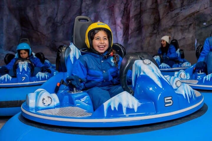 Snow Abu Dhabi: Premium Indoor Snow Park Tickets with Optional Transfers photo 2