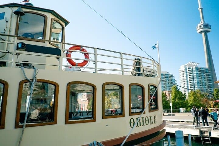 Toronto Harbourfront Walking Tour and Skyline Boat Cruise photo 3