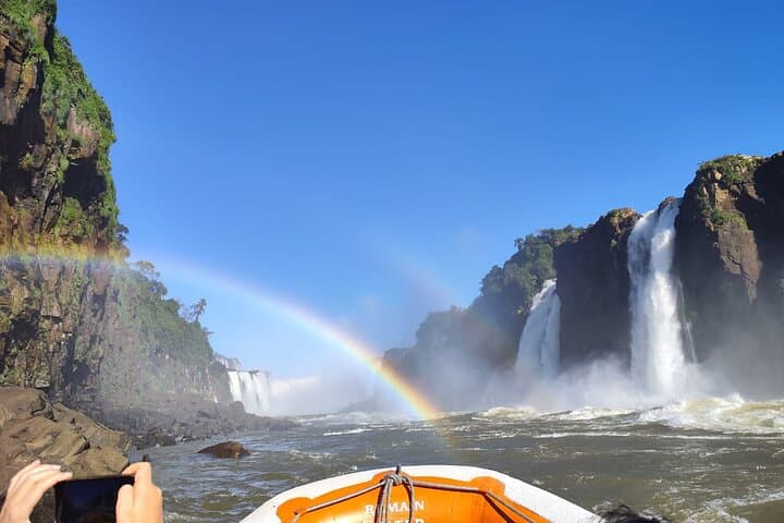 Macuco Safari: Iguaçu Park, Bird Park & Thrilling Boat Tour photo 3