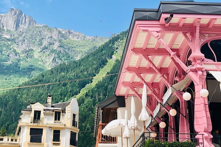 Geneva to Mont Blanc: A Day on Aiguille du Midi and Mer de Glace photo 6