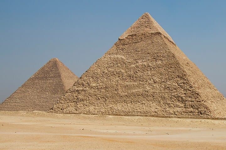 Giza Pyramids, Sphinx, Memphis & Sakkara Day Tour photo 4