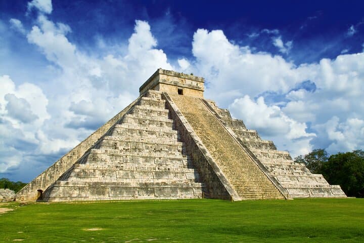 Chichén Itzá + Two Cenotes: Full-Day Maya Ruins, Swim & Lunch Tour photo 2
