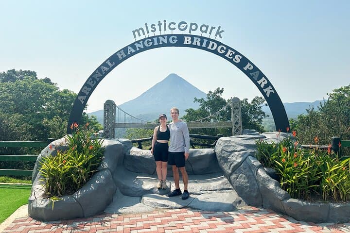 Arenal Mistico Hanging Bridges: Canopy Walk and Wildlife Near La Fortuna