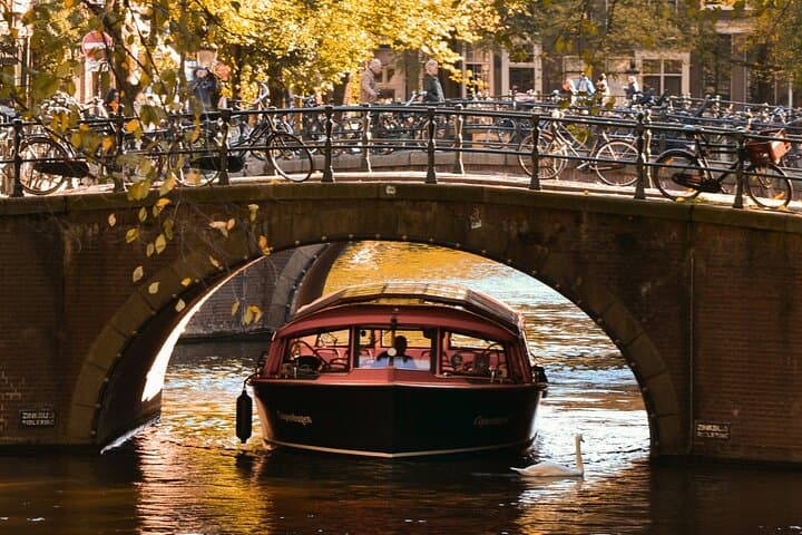 Explore Amsterdam’s Hidden Gems: Private Walking Tours with a Local photo 5