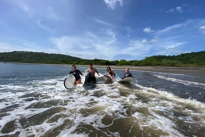 Tamarindo Surf Lessons: Learn to Surf on Costa Rica’s Famous Beach photo 2