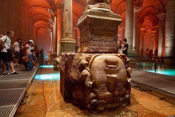 Walking Sultanahmet: Basilica Cistern, Blue Mosque & Grand Bazaar Highlights