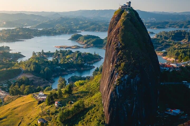 Guatapé Lakeside Adventures: Climb La Piedra del Peñol and Explore the Colorful Malecon