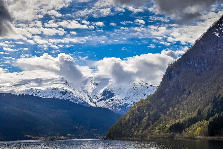 Private Hardanger Fjords & Waterfalls Day Tour from Bergen