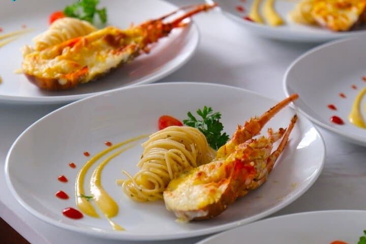 Premium 5-Star Day Cruise: Halong & Lan Ha Bay Luxury Day Trip photo 4