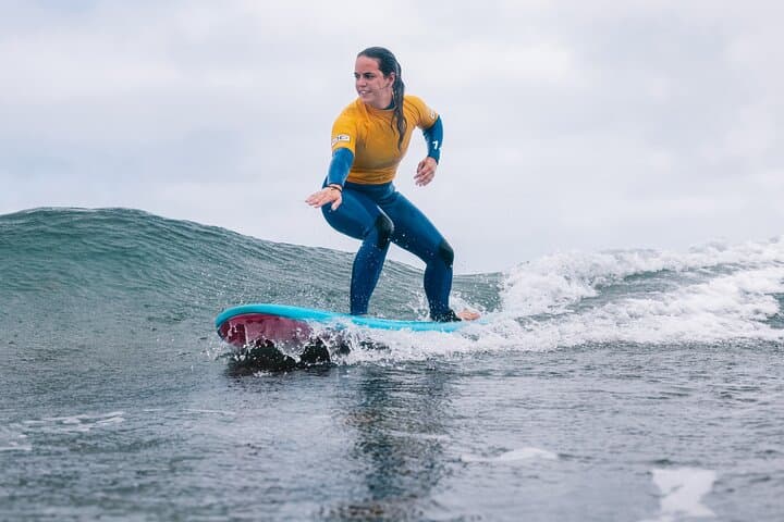 Famara Beach Surf Lesson: 2-Hour Beginner Surfing Class in Lanzarote