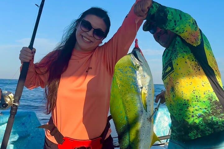 Mazatlán Sport Fishing Adventure: 4-Hour Deep-Sea Charter from Pier 10 photo 4