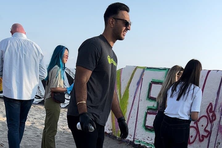 Venice Art Walls: 2-Hour Spray Paint & Graffiti Lesson on the Beach photo 3