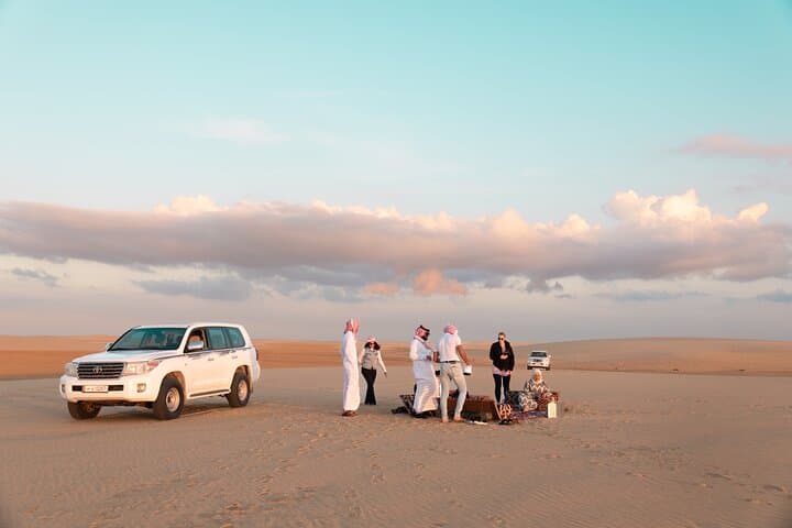 Doha Desert Safari & Keshta: Private 4x4 Dune Drive to the Inland Sea