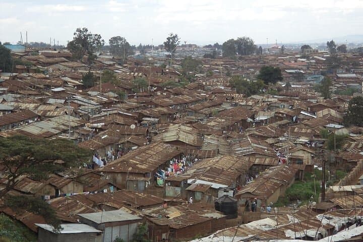 Kibera Slum Private Walking Tour: Toi Market, Beadwork & Bone Crafts