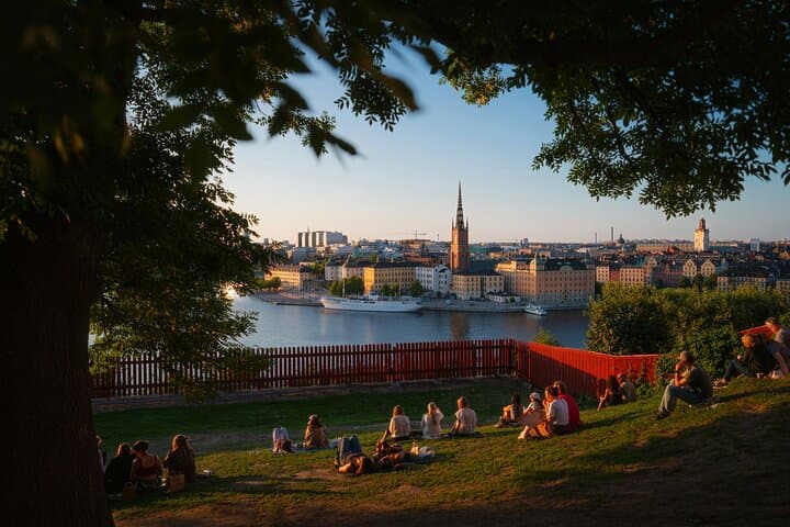 Romantic Quest in Stockholm: Self-Guided Södermalm Story Walk