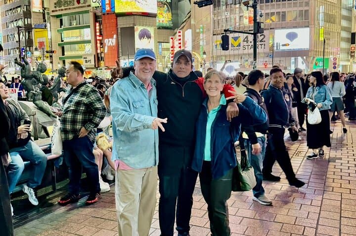 Tokyo Private Full-Day Private Tour — Imperial Palace, Meiji Shrine & Tsukiji in Luxury photo 3
