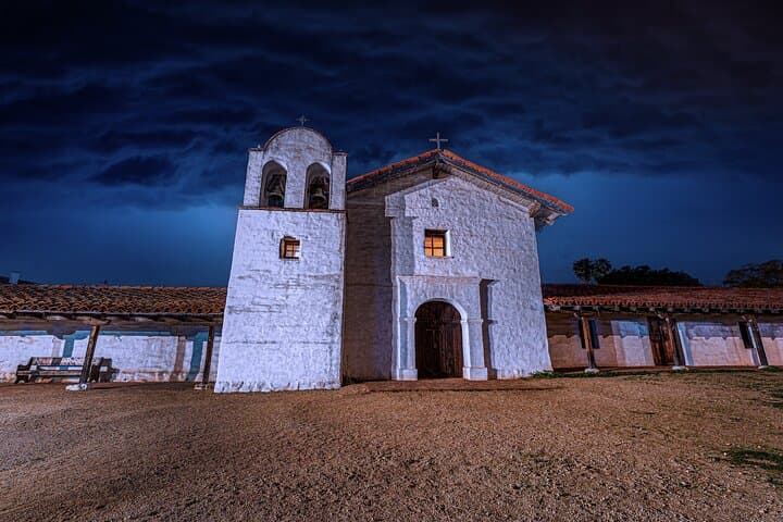 Santa Barbara Ghost Walk: Haunted Historic Sites & Courthouse Lantern Tour photo 5