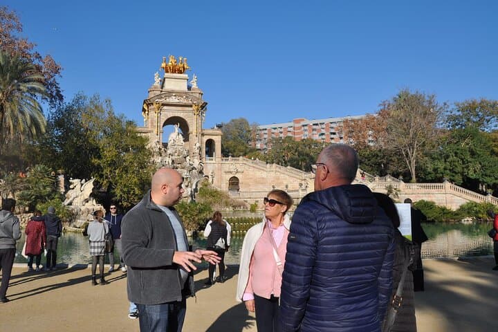 Walking Barcelona: Monuments & Hidden Gems with a Local Guide photo 4