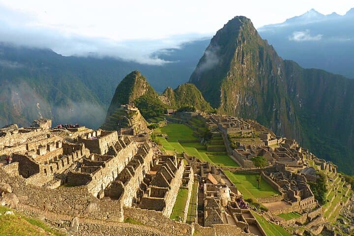 5-Day Inca Historical Adventure: Cusco, Machu Picchu & Rainbow Mountain
