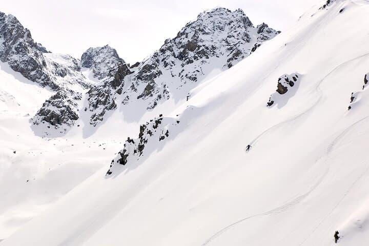 Shymbulak Backcountry Skiing: 5-Day Guided Freeride from Talgar Pass photo 2