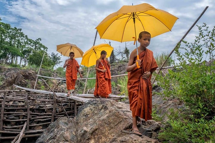 Phnom Penh to Angkor Wat: 2-Day Sunrise, Tonle Sap & Temple Tour photo 1