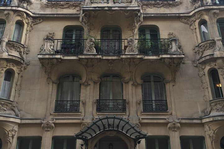 Paris Art Nouveau Private Walking Tour: 2-Hour Guided Exploration photo 6