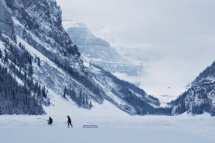 Full-Day Banff National Park Tour: Moraine Lake, Lake Louise & Johnston Canyon photo 4