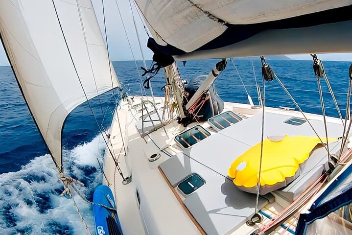 Palermo 4-Hour Sailboat Tour with Aperitif and Snorkeling