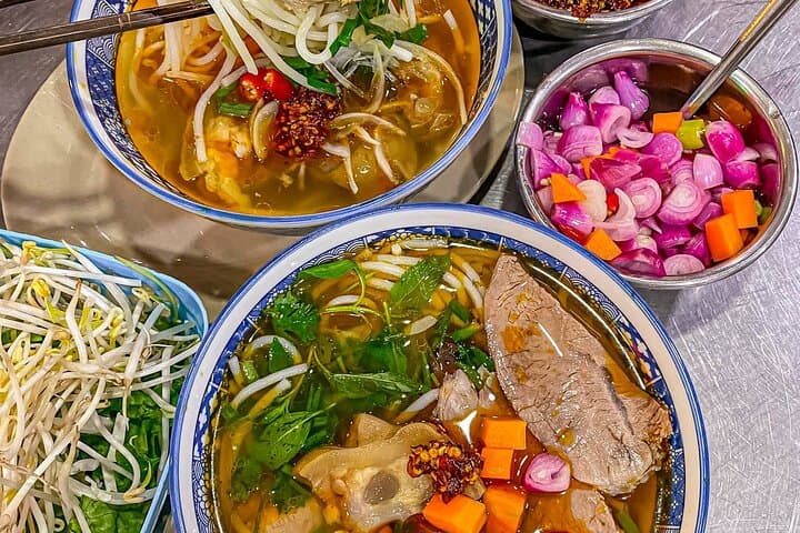 Exploring Da Nang's Culinary Heartbeat: A Street Food Adventure photo 5