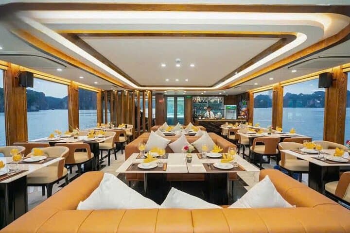 Luxury Lan Ha Bay Day Cruise from Cat Ba — Kayaking, Viet Hai & Sunset photo 3