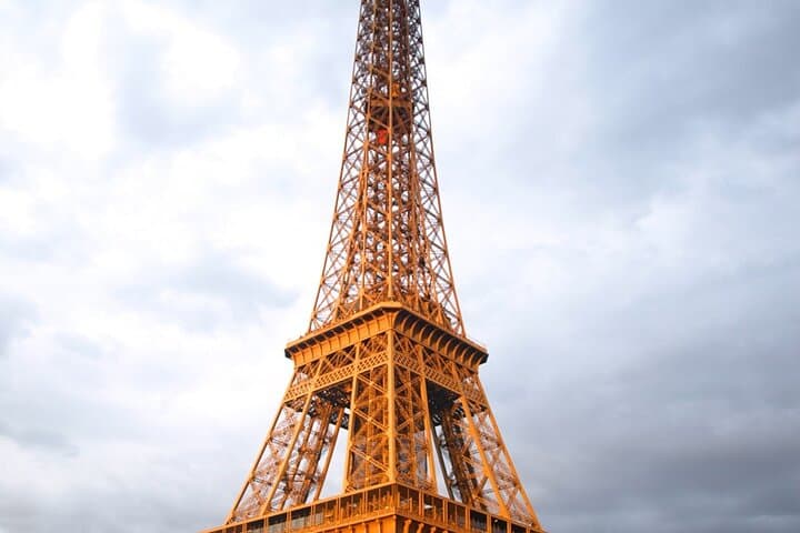 Rolls-Royce Paris Full-Day Luxury Sightseeing Tour — Eiffel, Champs-Élysées & Montmartre photo 6