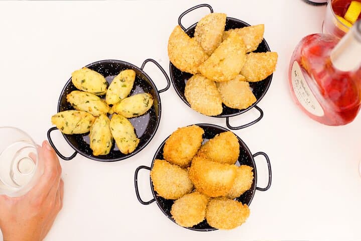 Vintage Jeep Lisbon Food & Drink Tour — Private Daily Tastings & City Viewpoints photo 4