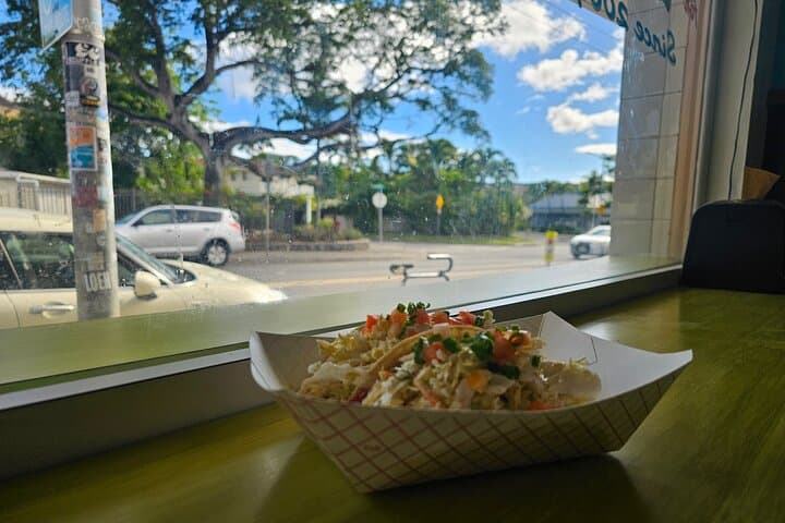 Honolulu Walking Food Tour — Diamond Head South Shore Lunch & Local Eats photo 2