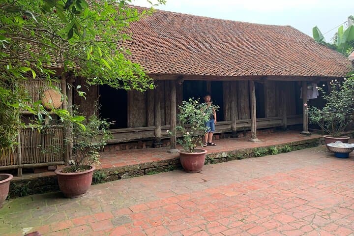 Duong Lam Ancient Village and Thay Pagoda: A Private Cultural Day Trip from Hanoi photo 3