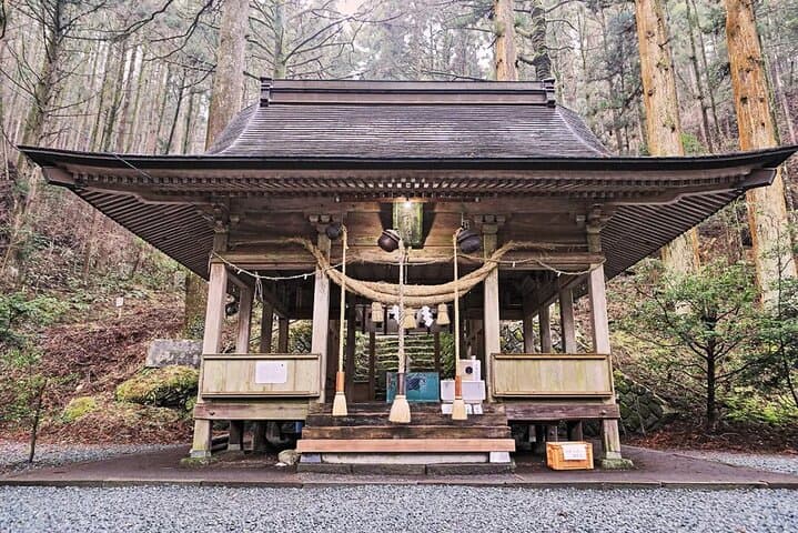 Takachiho Gorge Day Tour: Kamishikimi Shrine, Amano Iwato & Boat Ride