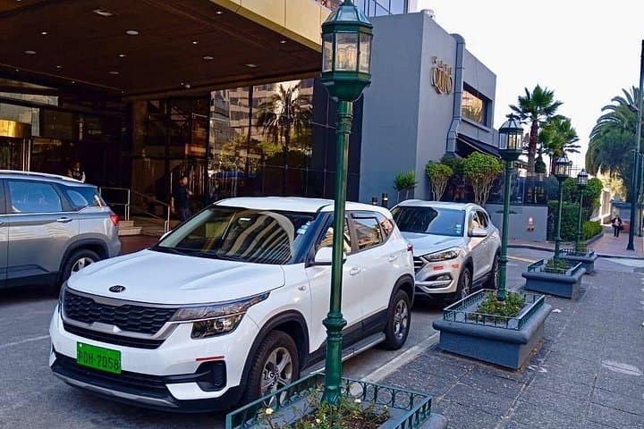 Quito Airport Transfer — Private Hotel Pickup to Mariscal Sucre (UIO) photo 1