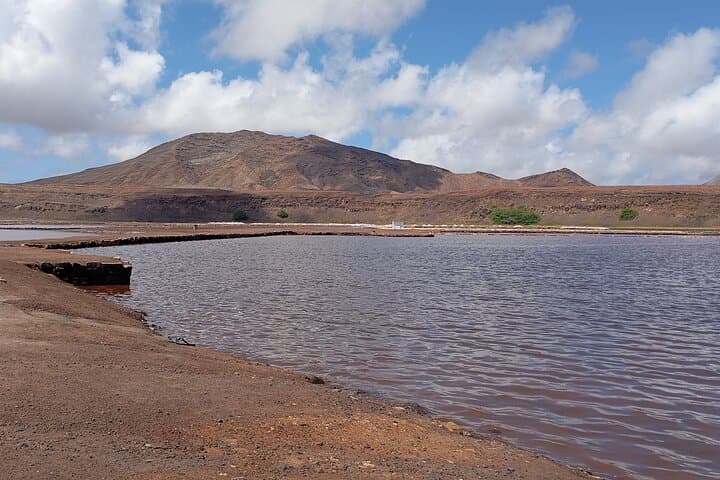 Full-Day Volta Island Tour: Crater Float, Natural Pools & Espargos Sights