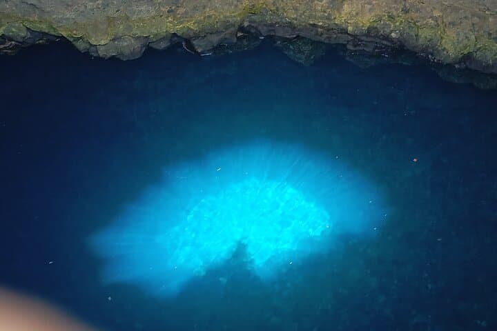 Full-Day Volta Island Tour: Crater Float, Natural Pools & Espargos Sights photo 4